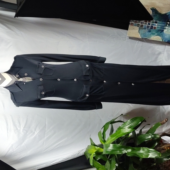 Gucci Dresses & Skirts - Gucci Black Button-up Long Sleeve Maxi Dress